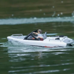 1/12 Scale 2.4G 8KM/H RC Karting Boat Model RTR Version