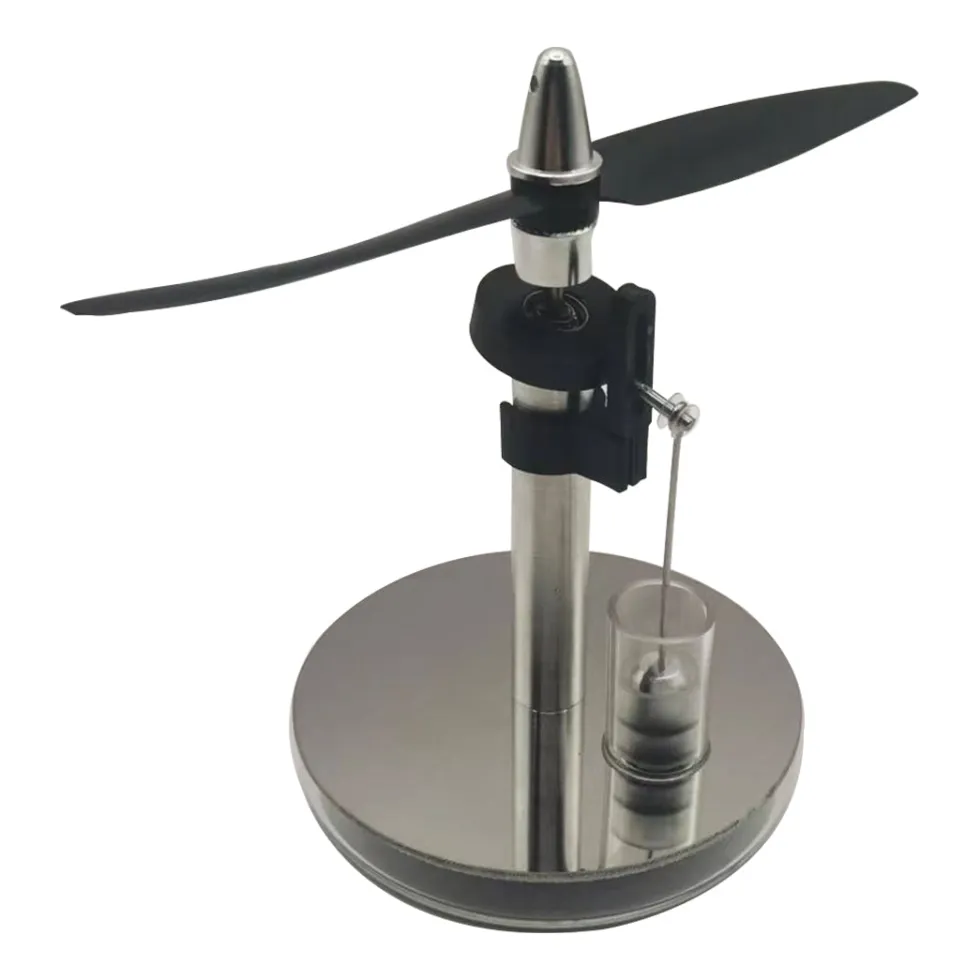 Two-blade Propeller Swashplate Low-Temperature Stirling Engine Model